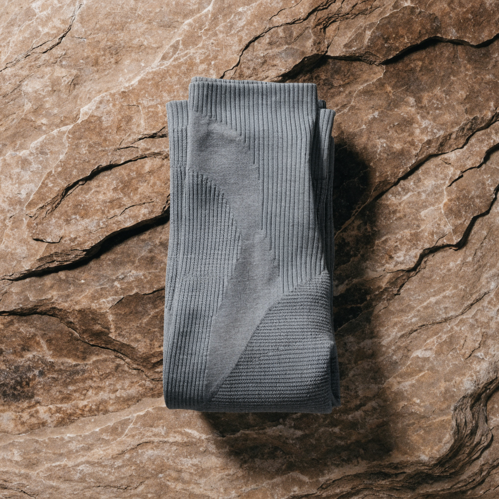 Recycled Compression Leggings — Slate